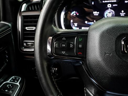 Used 2024 RAM 2500 Limited image 33