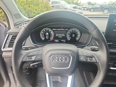 Used 2022 Audi Q5 2.0T Premium Plus w/ Premium Plus Package AWD/4WD image 23