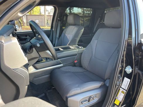 Used 2026 Toyota Tundra SR5 image 19