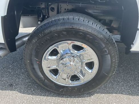 New 2025 RAM 2500 Tradesman image 16