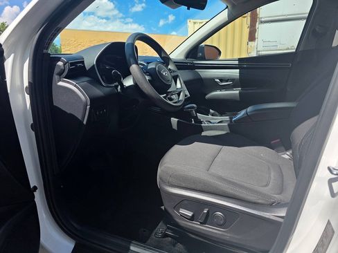 Used 2023 Hyundai Tucson SEL FWD image 11