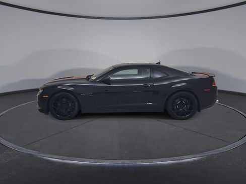 Used 2015 Chevrolet Camaro SS w/ RS Package RWD image 11