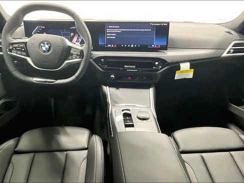 New 2025 BMW 330i Sedan w/ Premium Package image 5