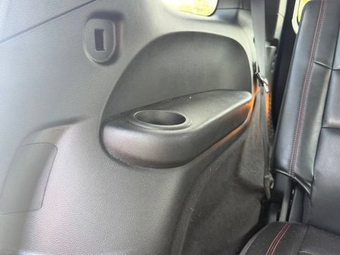 Used 2024 Dodge Durango GT AWD/4WD image 40