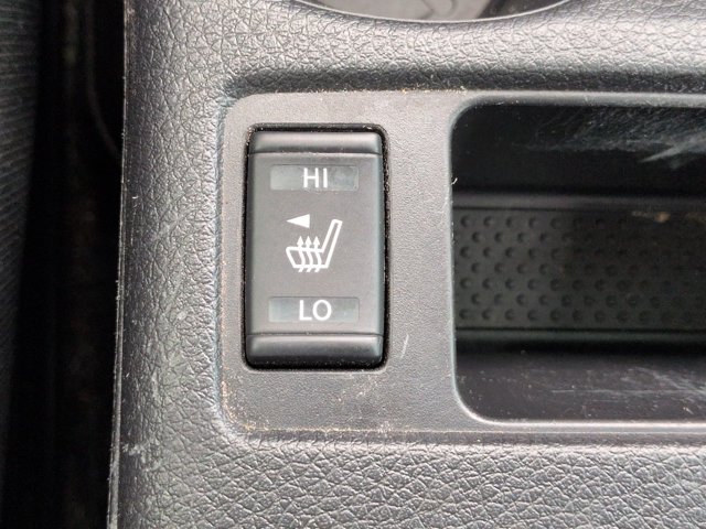 Used 2021 Nissan Rogue Sport SV FWD image 24