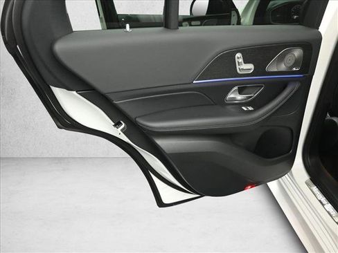 Certified 2026 Mercedes-Benz GLE 450 4MATIC image 23