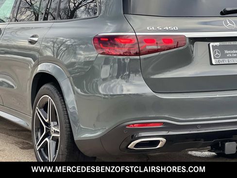 New 2026 Mercedes-Benz GLS 450 4MATIC image 4