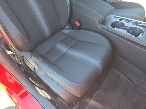 Used 2024 Honda Civic Sport image 10