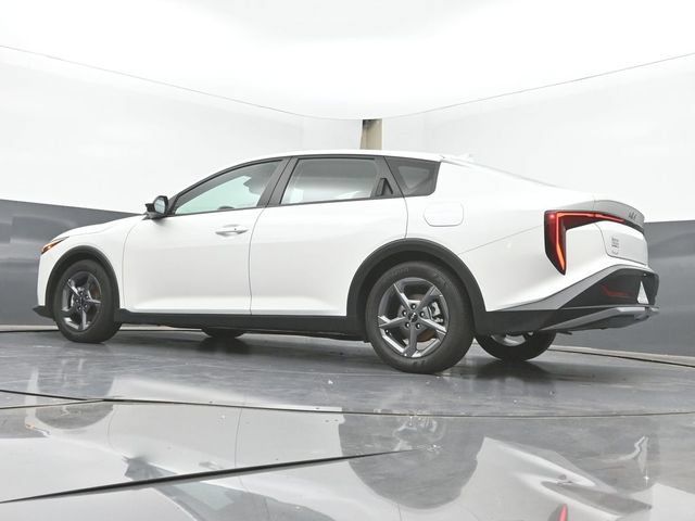 Used 2025 Kia K4 FWD image 41