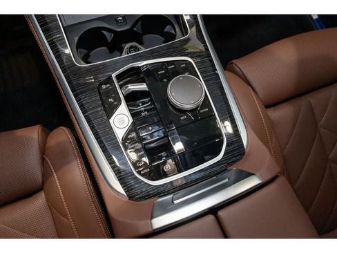 New 2026 BMW X5 xDrive40i AWD/4WD image 44