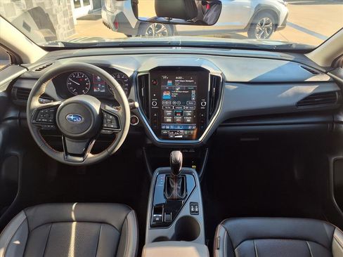 Certified 2024 Subaru Crosstrek 2.5i Limited w/ Crosstrek Mirror Package image 13