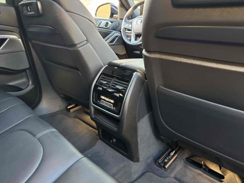 Used 2020 BMW X6 xDrive40i w/ Premium Package image 27