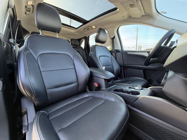 Used 2022 Ford Escape SEL AWD/4WD image 21