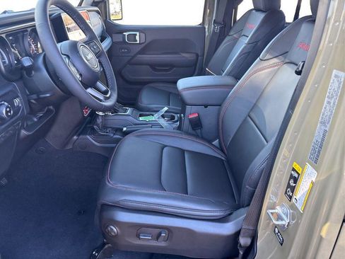 New 2026 Jeep Gladiator Rubicon AWD/4WD image 9