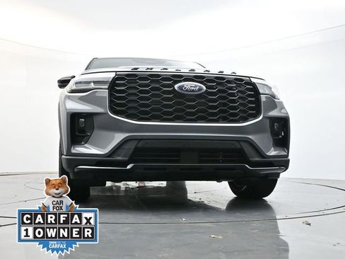 Used 2025 Ford Explorer ST-Line image 30