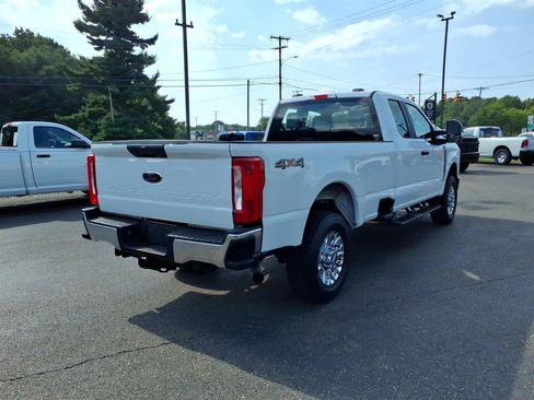 Used 2023 Ford F250 XL w/ XL Chrome Package AWD/4WD image 5