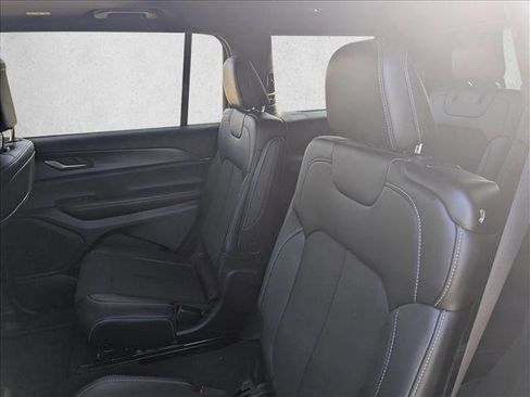 Certified 2024 Jeep Grand Cherokee L Altitude image 15
