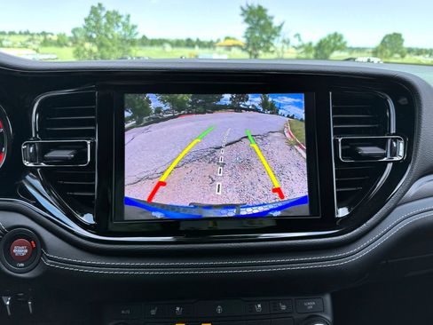 Used 2021 Dodge Durango SRT Hellcat w/ Technology Group AWD/4WD image 30