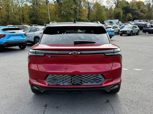 New 2025 Chevrolet Equinox EV RS image 5