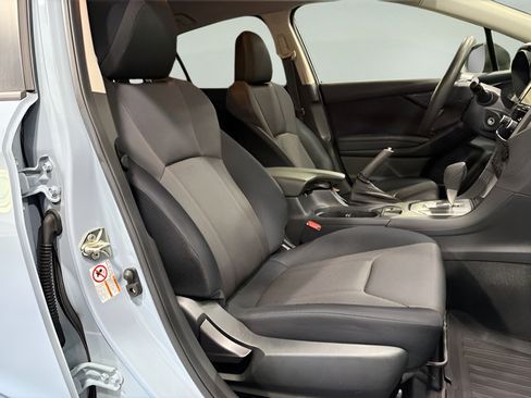 Used 2018 Subaru Crosstrek 2.0i AWD/4WD image 14