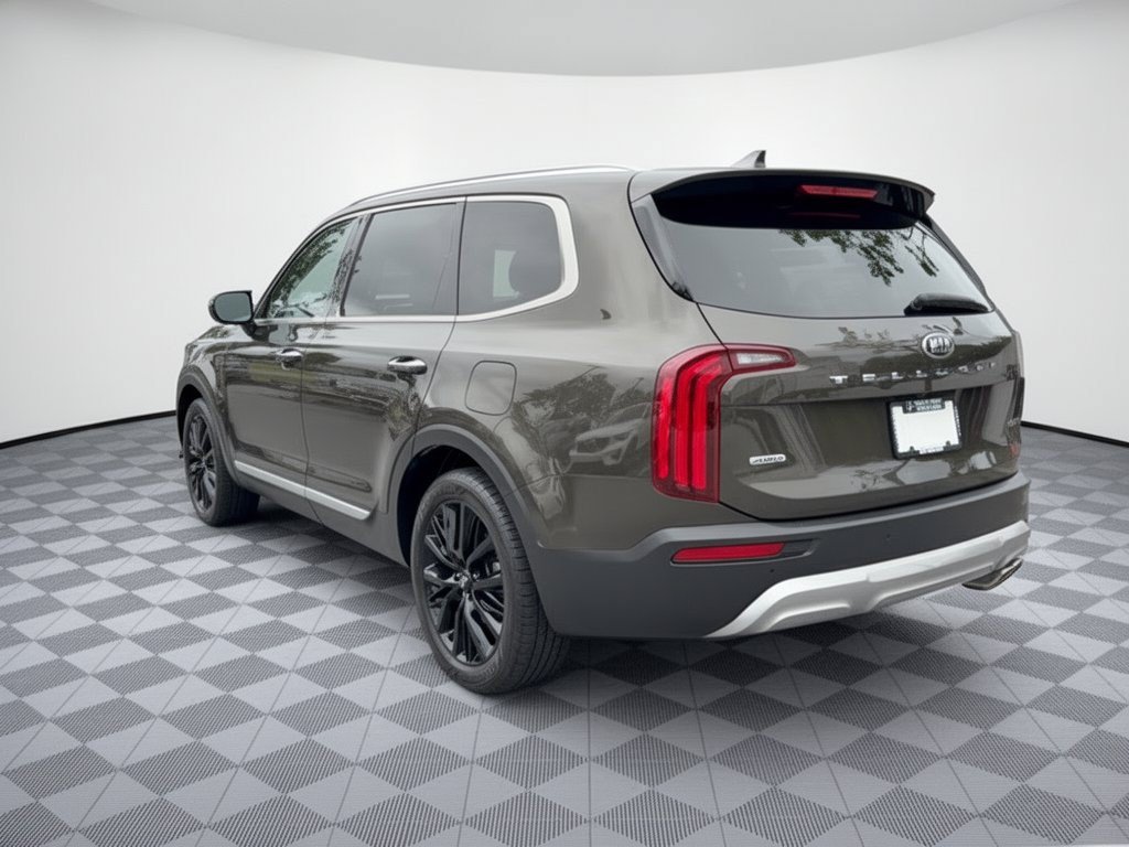 Used 2020 Kia Telluride SX w/ SX Prestige Package AWD/4WD image 3