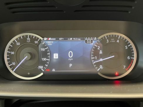 Used 2023 Land Rover Discovery S R-Dynamic AWD/4WD image 5
