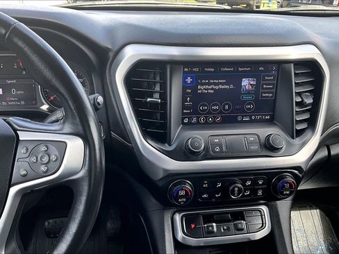 Used 2020 GMC Acadia SLT image 7