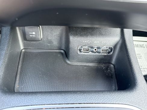 Used 2020 Dodge Durango SXT RWD image 30