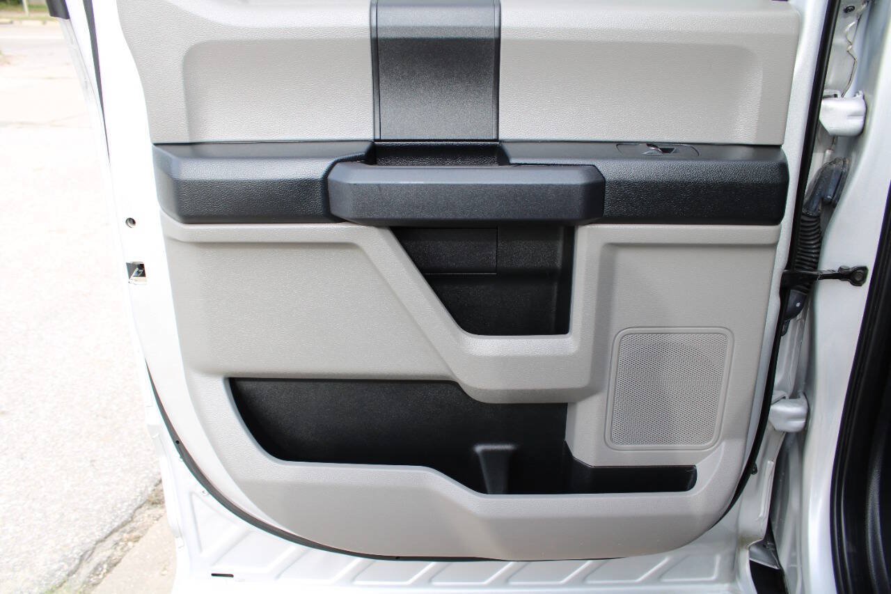 Used 2019 Ford F150 XL w/ Equipment Group 101A Mid AWD/4WD image 13