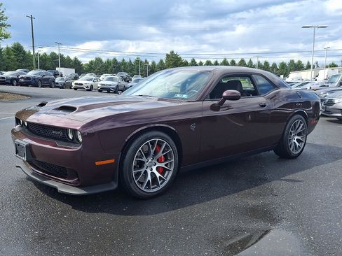 Used 2022 Dodge Challenger SRT Hellcat Redeye RWD image 3
