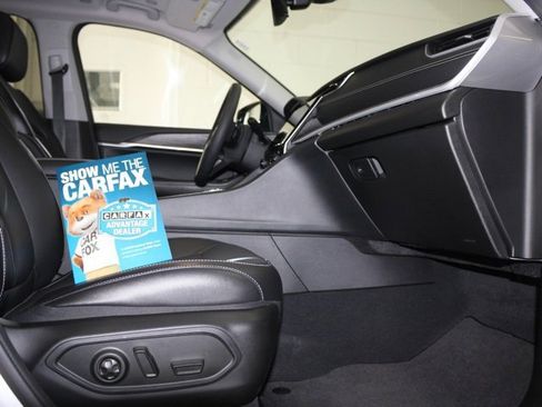 Certified 2023 Jeep Grand Cherokee L Limited w/ Black Appearance Package image 5