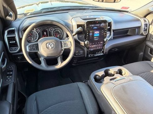 Used 2025 RAM 2500 Big Horn AWD/4WD image 11
