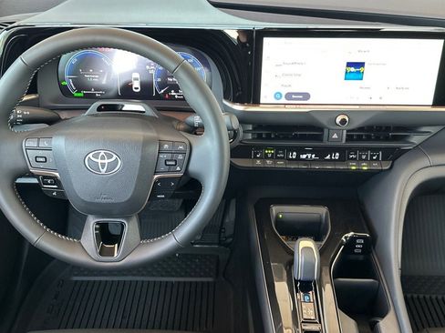 New 2026 Toyota Crown Limited image 17