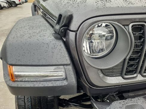 New 2025 Jeep Wrangler Sport S 4xe w/ Convenience Group image 24