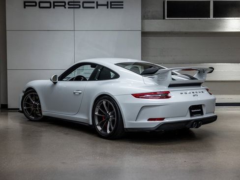 Used 2018 Porsche 911 GT3 image 3
