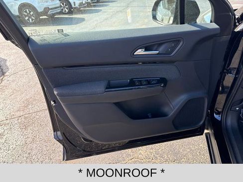 Used 2025 Honda Prologue EX image 10