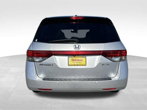 Used 2014 Honda Odyssey Touring Elite image 8
