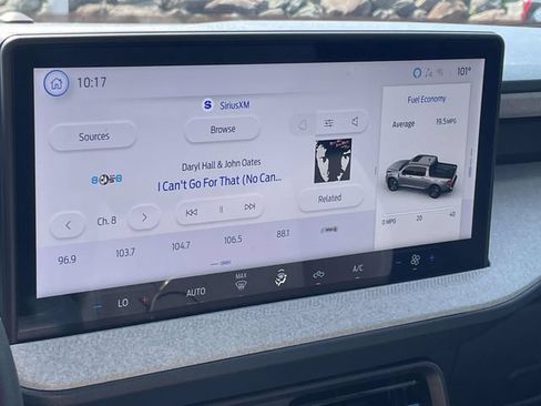 Certified 2025 Ford Maverick XLT w/ 4K Tow Package AWD/4WD image 24