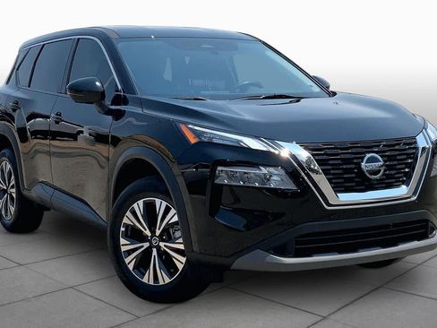 Used 2021 Nissan Rogue SV AWD/4WD image 3