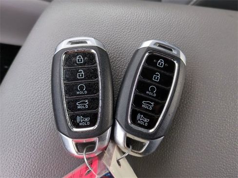 Certified 2023 Hyundai Elantra SEL w/ Convenience Package image 25