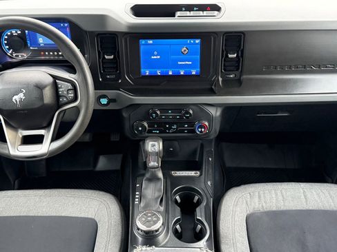 Used 2023 Ford Bronco 2-Door AWD/4WD image 21