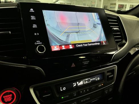 Used 2023 Honda Ridgeline Black Edition image 19