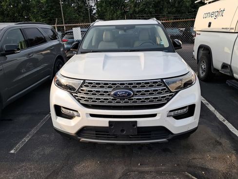 Used 2020 Ford Explorer Limited AWD/4WD image 5