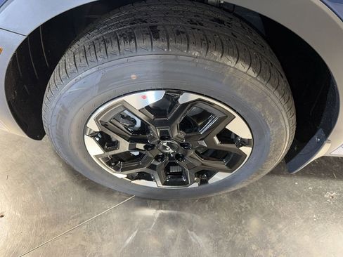 New 2026 Kia Sorento S image 10