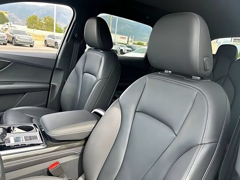 Used 2025 Audi Q7 3.0T Premium Plus AWD/4WD image 19