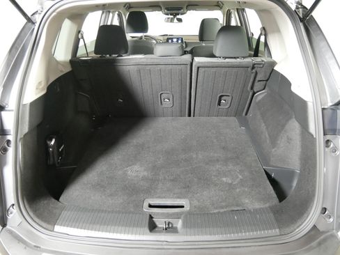 Used 2022 Nissan Rogue SV AWD/4WD image 18