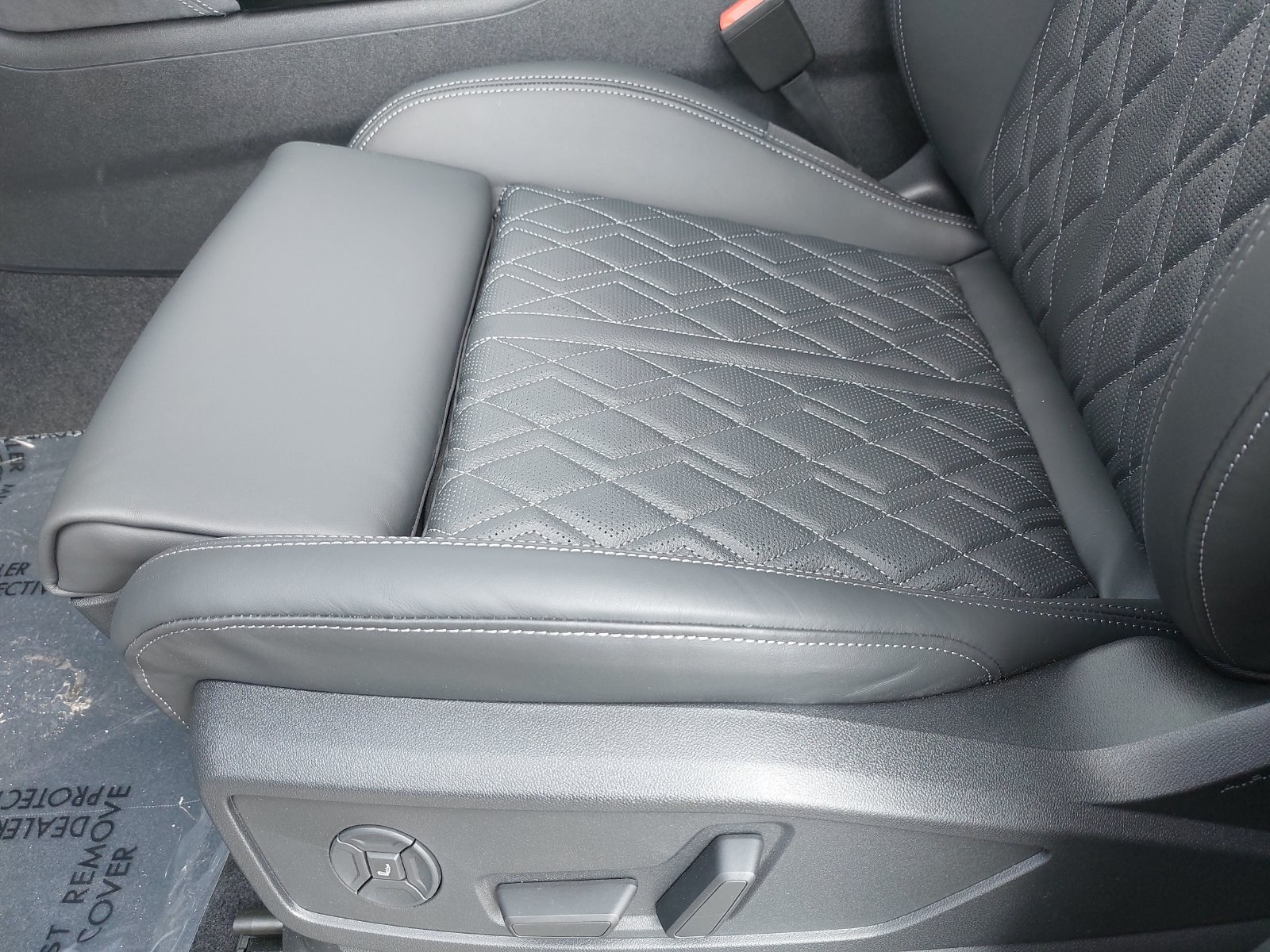 New 2026 Audi SQ5 Premium Plus AWD/4WD image 32