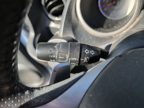 Used 2011 Honda Fit Sport image 12