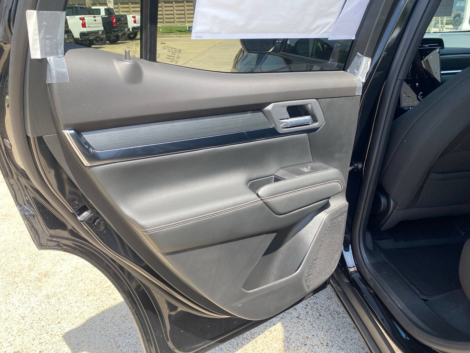 New 2027 GMC Terrain Elevation w/ LPO, Floor Liner Package FWD image 14