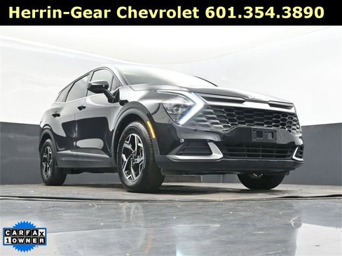 Used 2023 Kia Sportage LX image 45